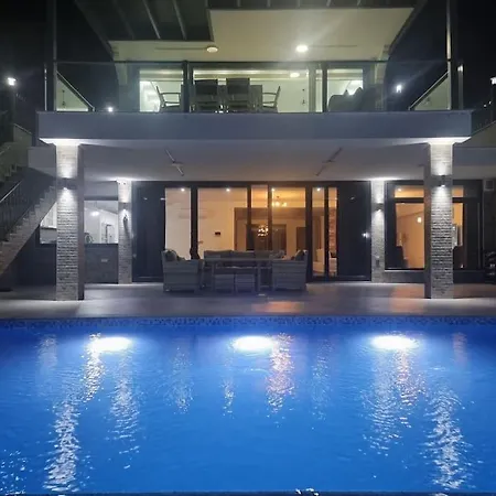 Paradise Bodrum Villa *